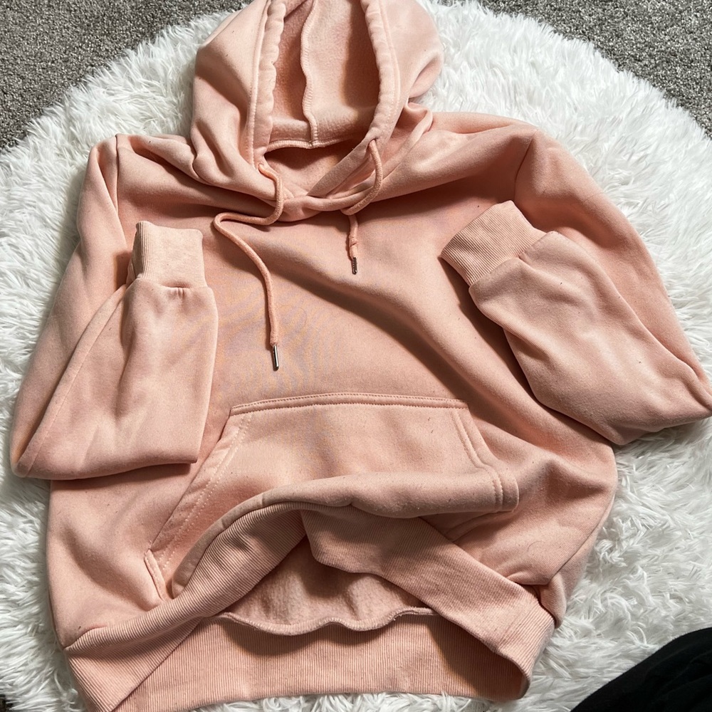 Shein hoodie. Color: Pink